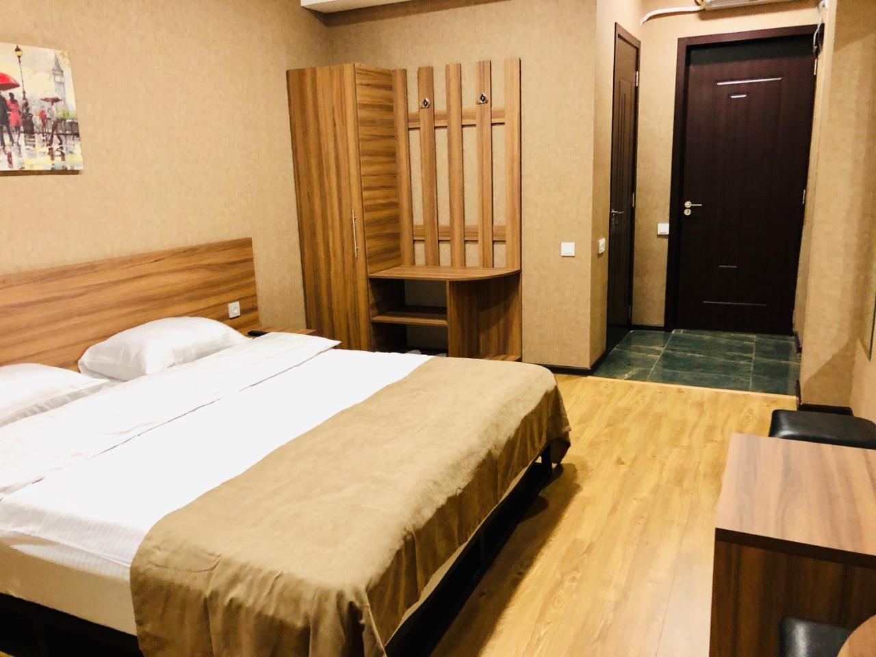 Lords Hotel Tbilisi Ngoại thất bức ảnh