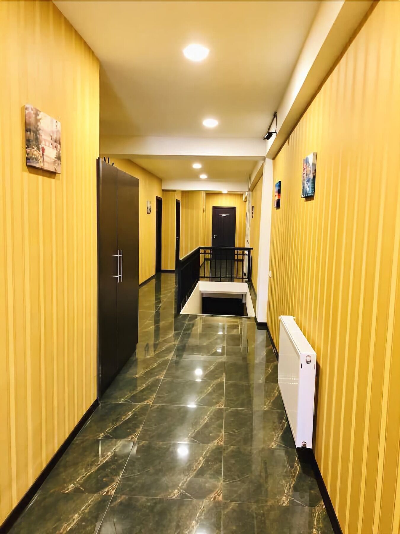 Lords Hotel Tbilisi Ngoại thất bức ảnh