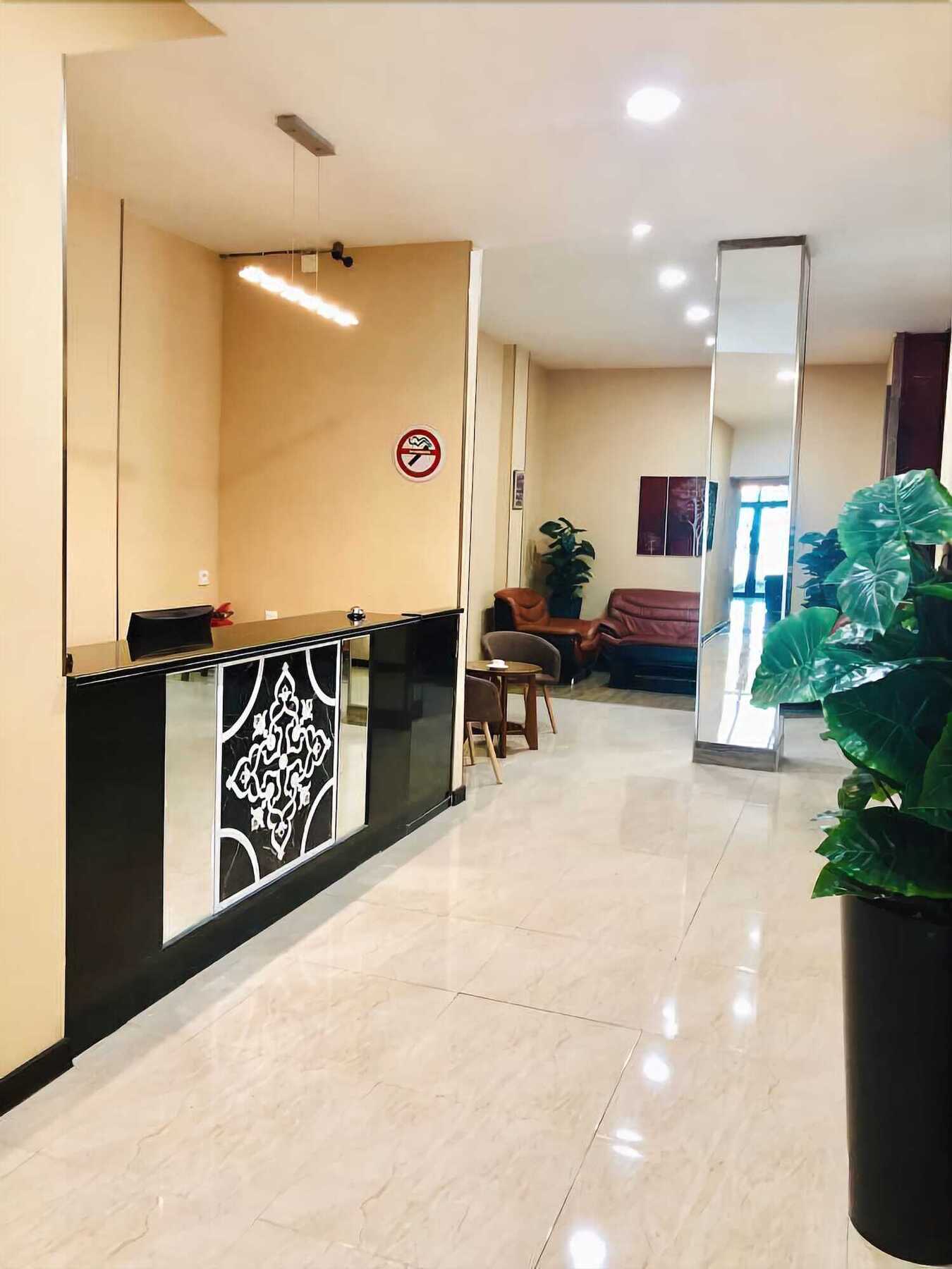 Lords Hotel Tbilisi Ngoại thất bức ảnh